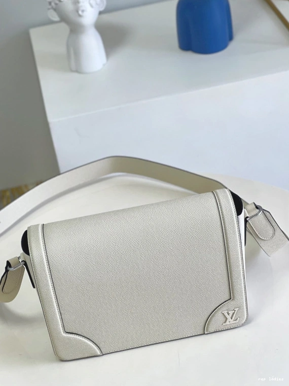 Cheap MESSENGER LOUIS FLAP NEW VUITTON 0801